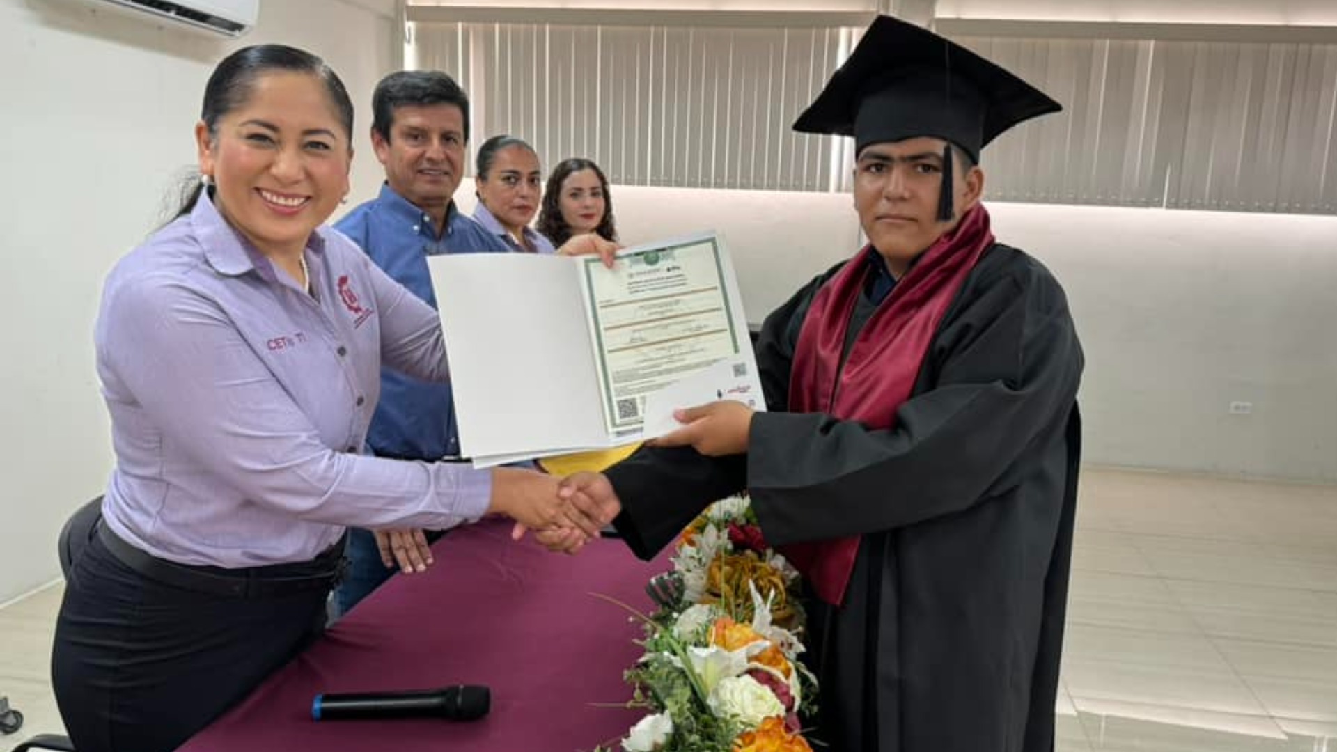 CEREMONIA ENTREGA CERTIFICADOS DE SECUNDARIA